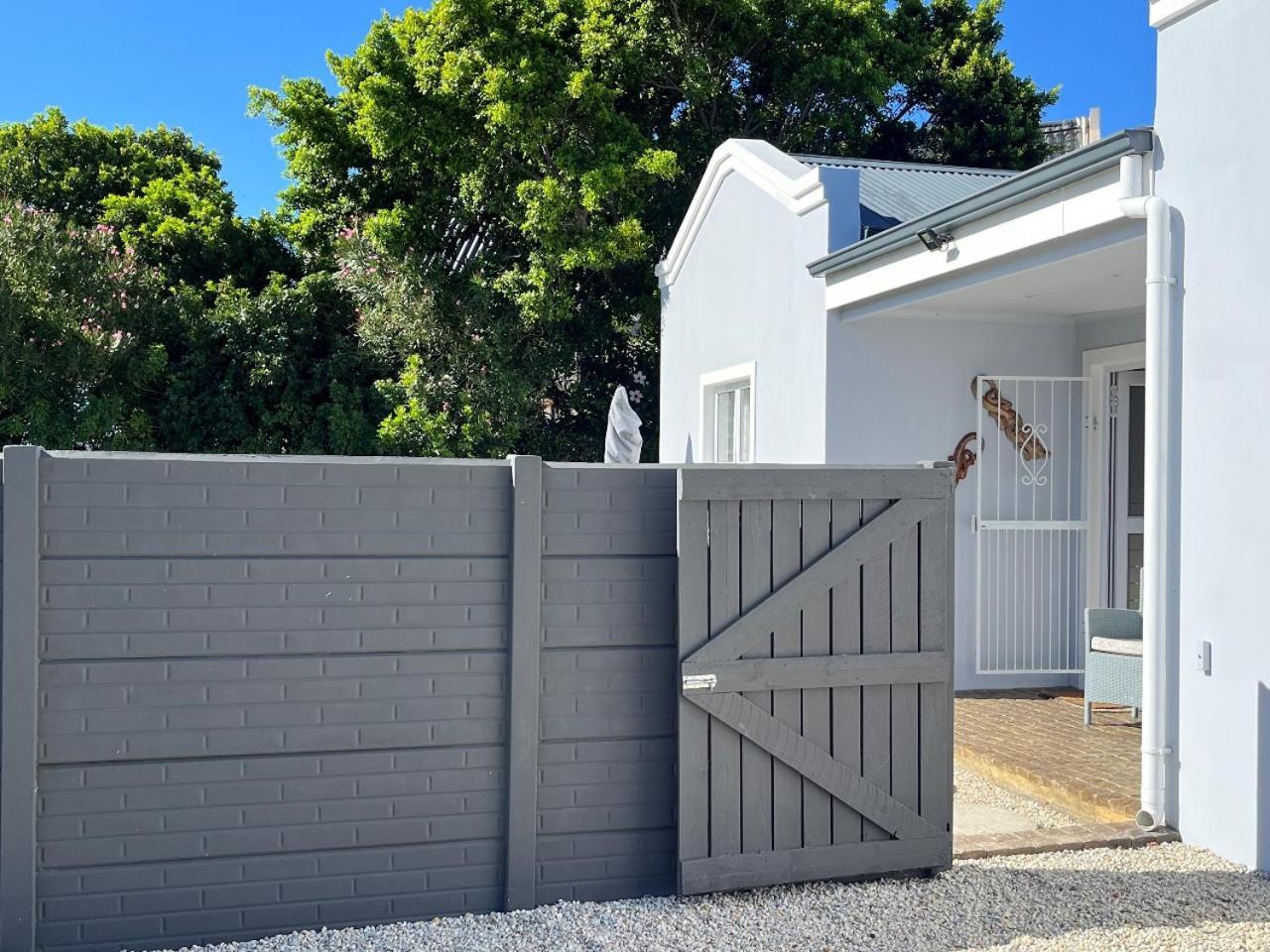 הרמנוס Serenity Self-Catering 2-Bed Unit מראה חיצוני תמונה